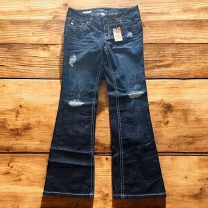 Decree Dark Wash Distressed Bootcut Jeans‎ Size 11 NWT Low Rise Contrast Stitch